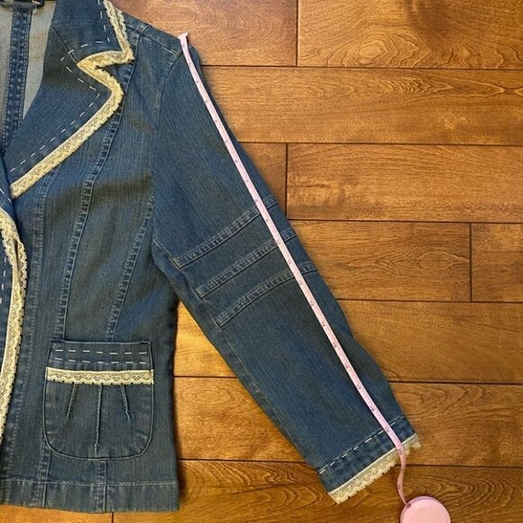 A Priori Denim Jacket with Lace Detail and Pockets - Picture 4 of 8